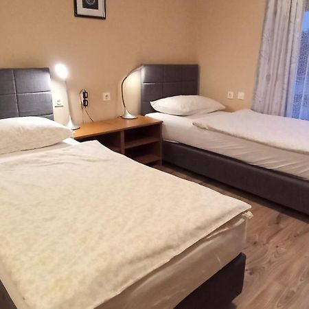 Studio Apartmani Ok Lipik מראה חיצוני תמונה