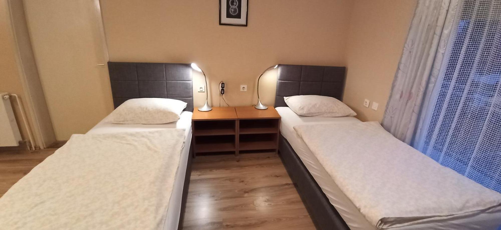 Studio Apartmani Ok Lipik מראה חיצוני תמונה